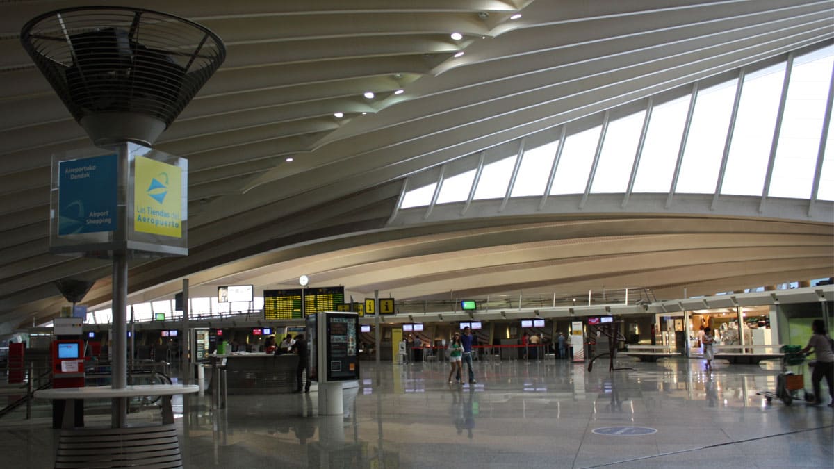 Interior Aeropuerto Bilbao
