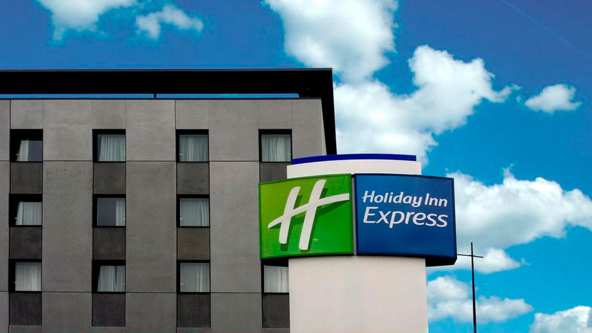 H. Holiday inn express